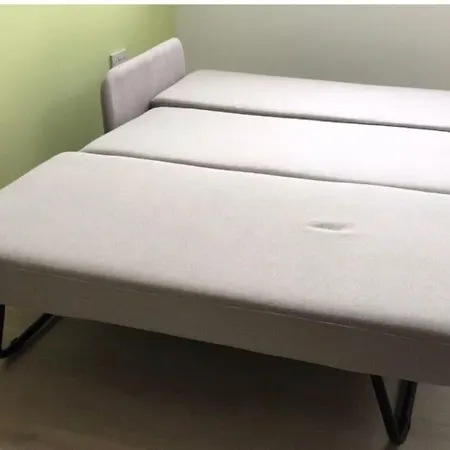 Entire Flat Free Parking Quiet Area *self-check In